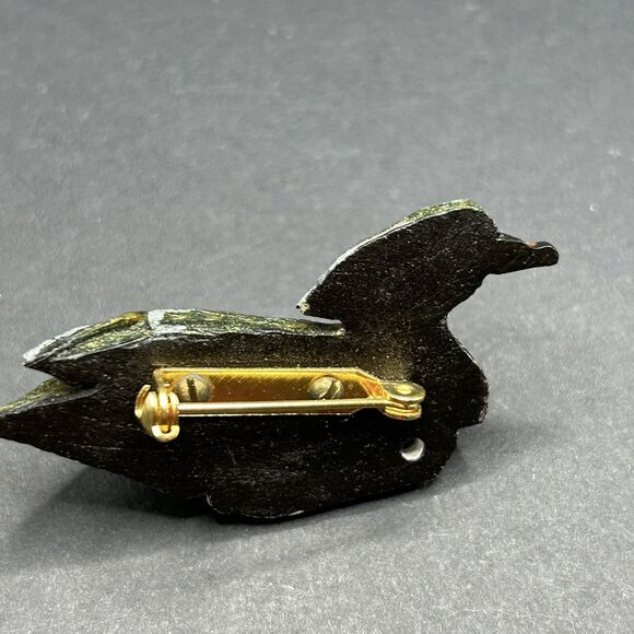 Vintage Artisan Hand Carved Painted Wooden Mini Duck Decoy Bird Pin Brooch 2 1/4 - Picture 2 of 6